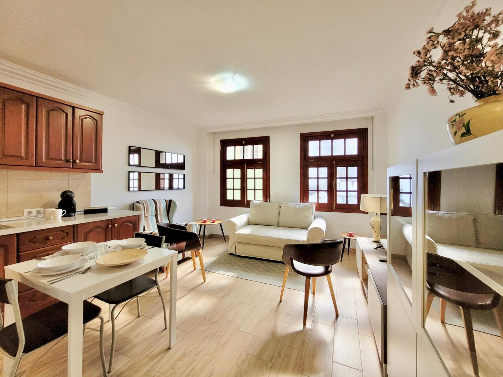Miranda Apartment With Free Parking 푸에르토 드 라 크루즈 외부 사진